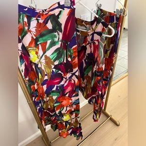 Trina Turk - Set - skirt w/ top and pants